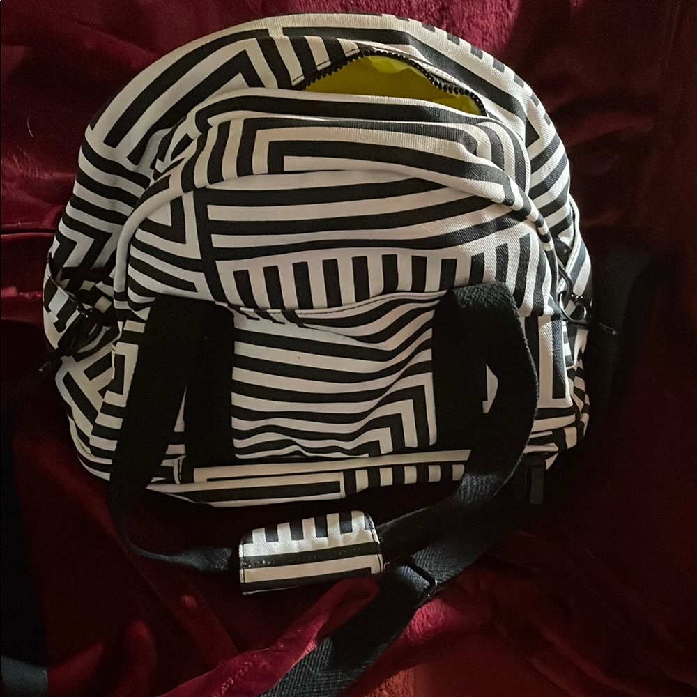 Kate spade super nice and heavy Stylish Black and White Striped never used